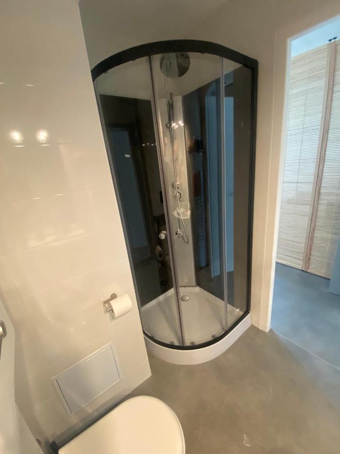 Appartamento Les Baux-Beaux Esterno foto