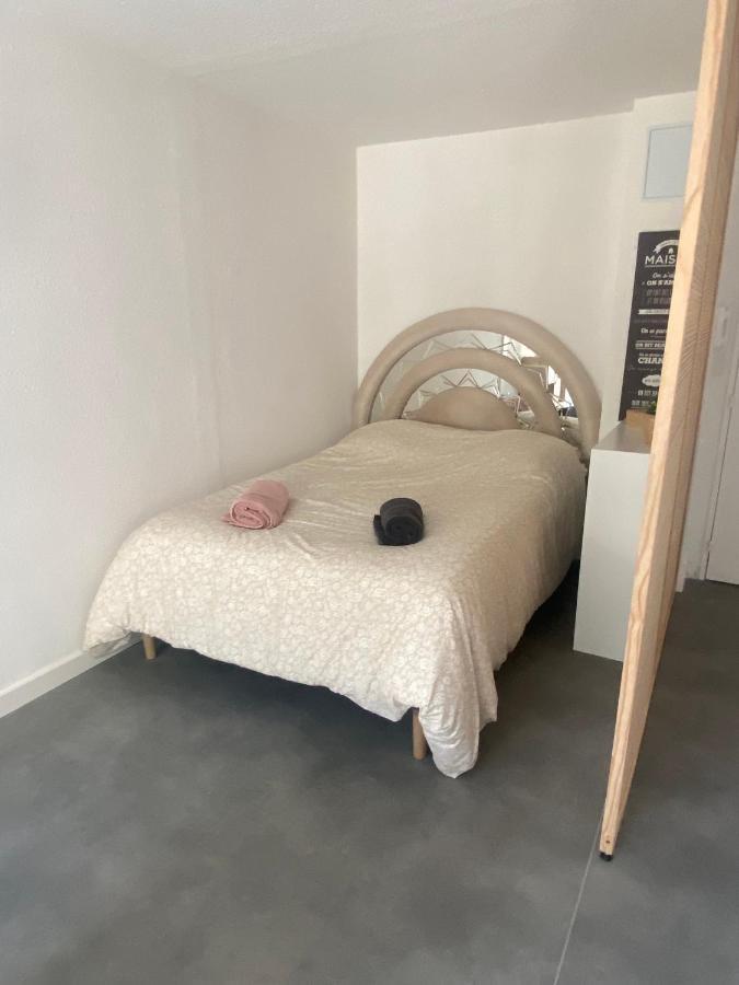 Appartamento Les Baux-Beaux Esterno foto