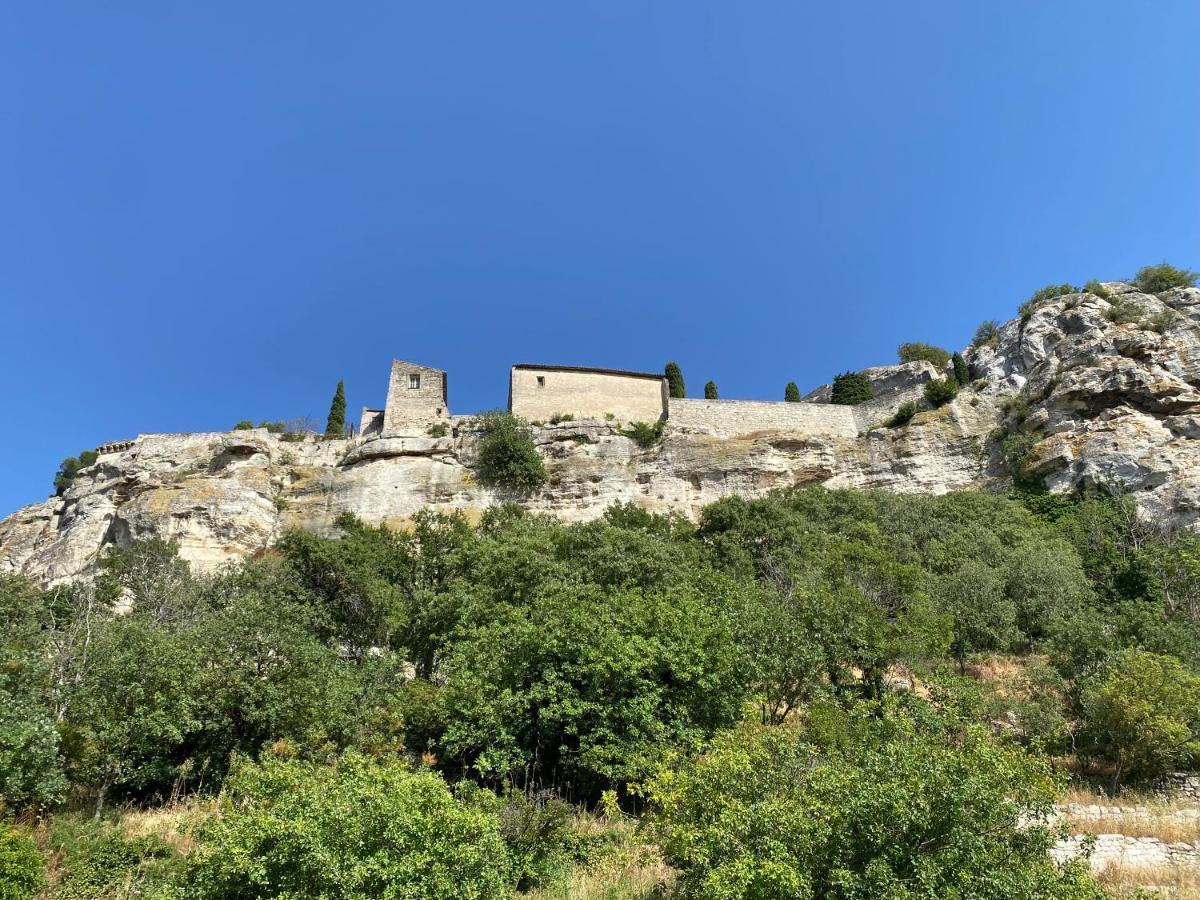 Appartamento Les Baux-Beaux Esterno foto